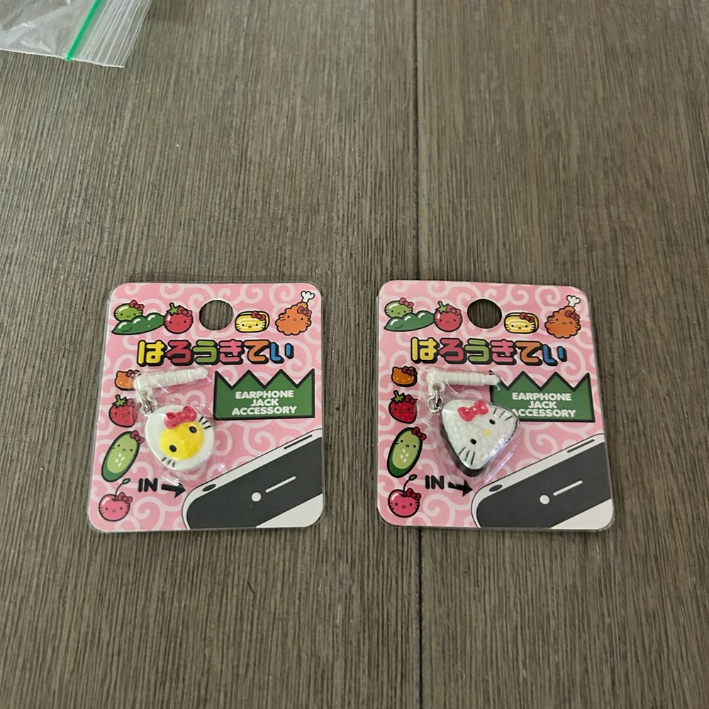 Hello Kitty Earphone Jacks